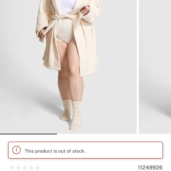 Victoria's Secret Plush Robe - Cream - Picture 2 of 3